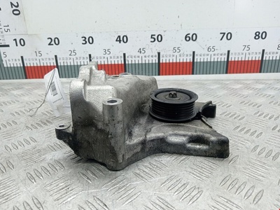 55187676 Кронштейн (крепление) двигателя (лапа крепления) Opel Vectra C (2002-2008) 2007 ,55210530