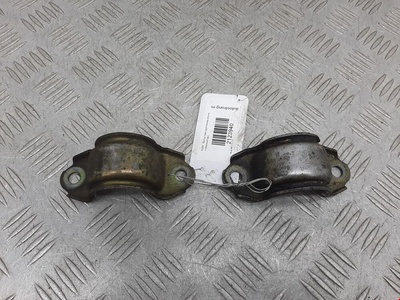 4D0411336 Кронштейн (крепление) втулки стабилизатора Audi A6 C5 (1997-2005) 1999 ,
