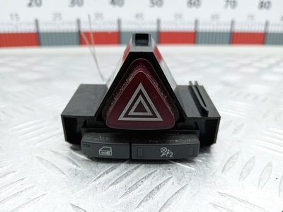 13189529 Кнопка аварийной сигнализации Opel Corsa D (2006-2014) 2010 ,13189800