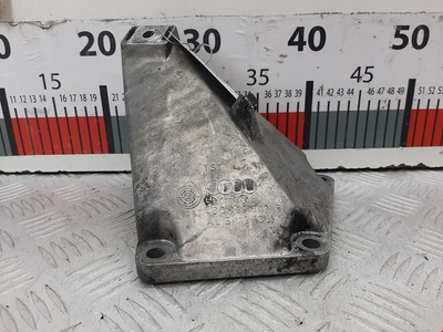 4B0199307F Кронштейн (крепление) двигателя (лапа крепления) Audi A6 C5 (1997-2005) 2004 ,4B0199305C