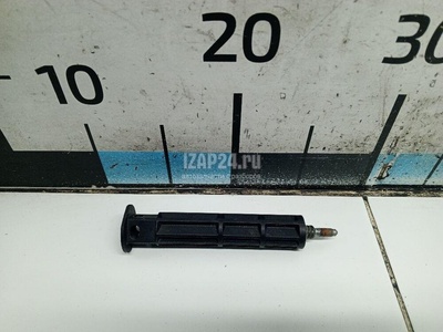 8E0945246B Крепеж VAG A4 [B8] (2007 - 2015)