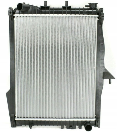 52029043AC додж durango 2003 - 2006 радиатор 5.7 v8