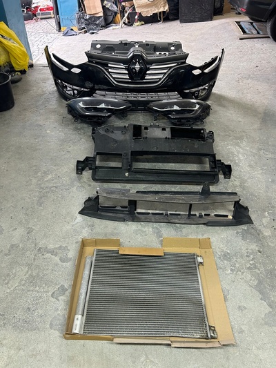 620224374R renault megane iv 16 - 19 бампер передний лампы решетка радиатора усиление радиаторы