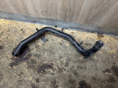 7L6145795AE Патрубок интеркулера VW Touareg 2002-2010 2010