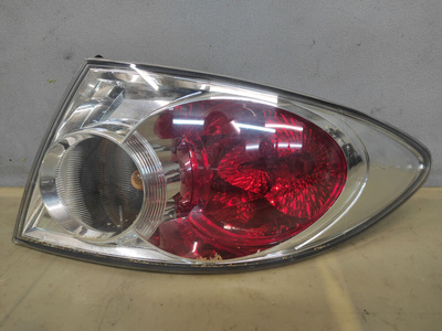 22061971 Фонарь задний правый Mazda 6 GG 2003