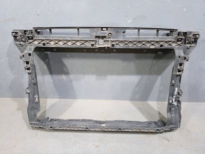 3V0805588 Панель передняя Skoda Superb 3