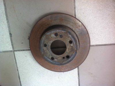 A2104230412 Диск тормозной задний Mercedes C W202 2000 ,TB215196,A1244230512,A2034230112,A20124230112,04629,,A20124230912,09629,A2104230912,A2034230112,60203326SX