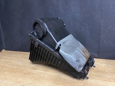 7L5128607D корпус фильтра воздушный порше cayenne i 7l0129620 7l0183