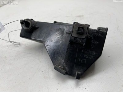 5256305020 Кронштейн бампера заднего Лев. Toyota Avensis (2003-2008) 2006 52563-05020