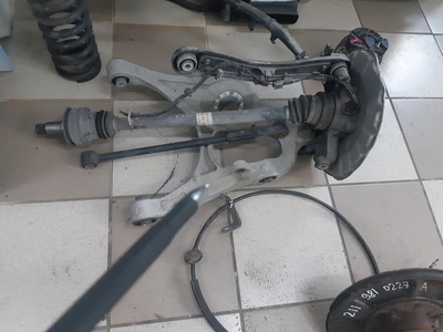 A1663501006 Рычаг задний правый Mercedes ML W166 2017 ПРАВ,,A1663260281