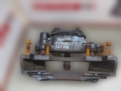 81508046608 Суппорт тормозной передний правый KNORR-BREMSE, MAN MAN TGA, TGX, TGS, TGM, БЕЗ СКОБЫ!!! ТРЕБУЕТ РЕМОНТА