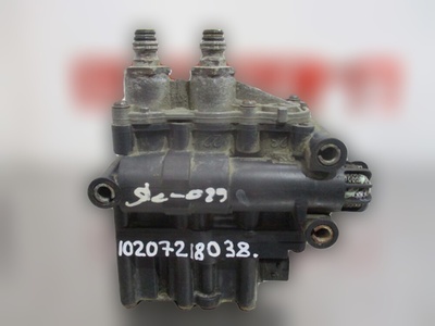 1889796 Кран уровня пола главный WABCO, SCANIA Scania P, G, R