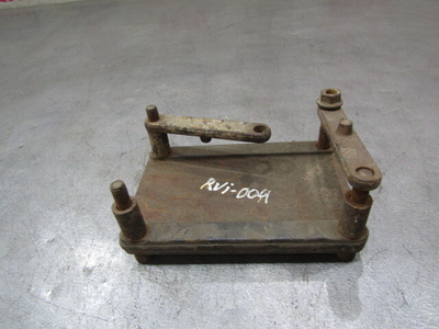 7401629549 Проставка задней рессоры Renault Renault Kerax , 7420436985
