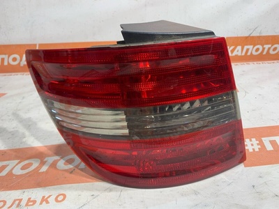 A1698202564 фонарь задний левый Mercedes-Benz B W245(2005-2008) 2007 ,1698202564