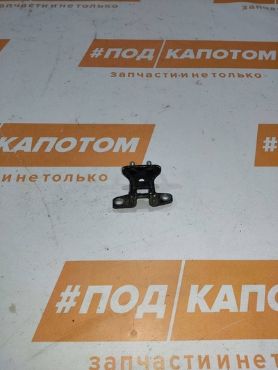 5702A005 Петля двери Mitsubishi Lancer 10(2007-2017) 2012 ,5702A063