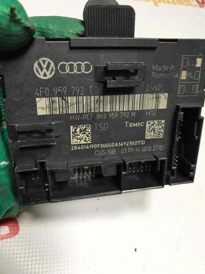 4F0959792T Блок управления двери передней правой Audi Q7 4L 2009 , 8K0959792M
