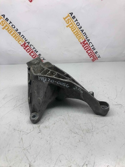 4G0199307Q Кронштейн двигателя Audi A6 C7 2016
