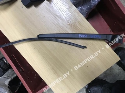4G9955407 Щеткодержатель (поводок стеклоочистителя, дворник) Audi RS6 C7 2015