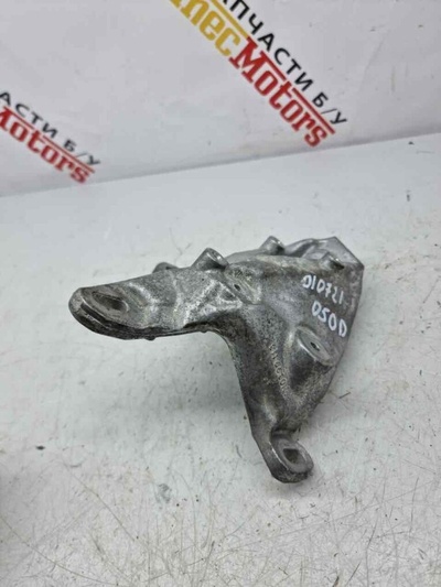 4N0399113 Кронштейн двигателя Audi A8 D5 2019