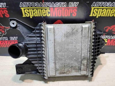 FPLA6K775AB Интеркулер Land Rover Range Rover L405 2021 FPLA-6K775-AB, LR062405