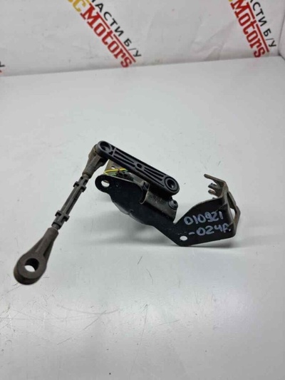 JPLA3D026BA Датчик положения подвески Land Rover Discovery 5 L462 2018 JPLA-3D026-BA, LR098915