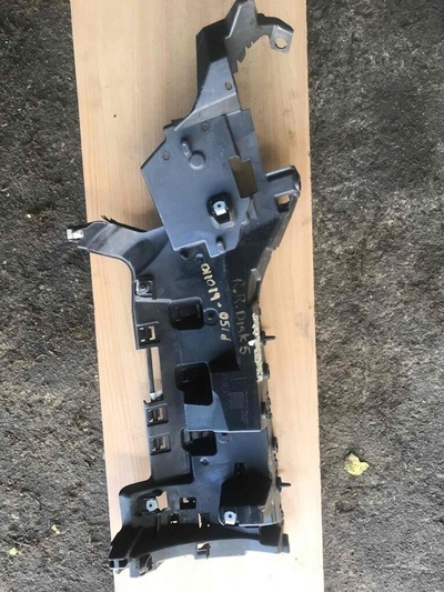 lr104904 Кронштейн крепления бампера заднего Land Rover Discovery 5 L462 2017 , hy3217a882ad