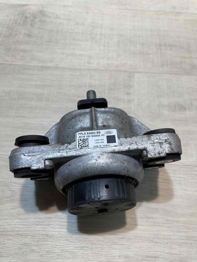 FPLA6A003BB Подушка крепления двигателя Land Rover Range Rover Sport L494 2018 FPLA-6A003-BB, LR057632