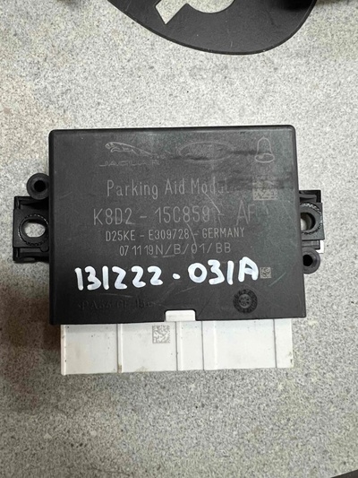 LR115501 Блок управления парктрониками Land Rover Range Rover Evoque L551 2019 , K8D2-15C859-AF