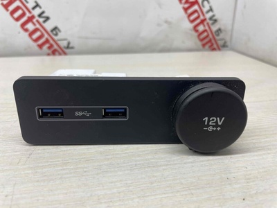 FW9319E110CA Разъем AUX / USB Jaguar F-Pace X761 2017 , C2D42800