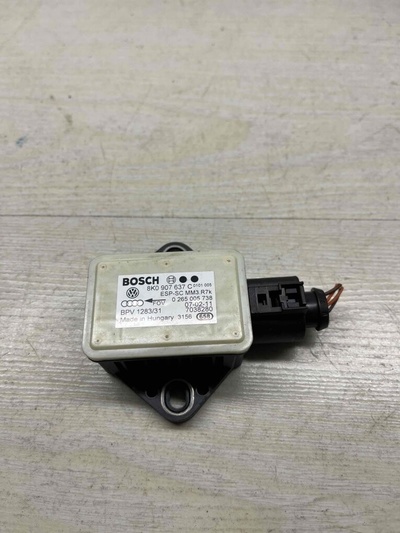 8K0907637C Датчик ускорения Audi RS5 2011