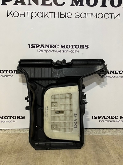 4M0133843C Корпус воздушного фильтра Audi Q7 4M 2017