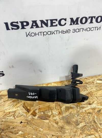 HK8317A881AD Кронштейн крепления бампера заднего Jaguar F-Pace X761 2018 HK83-17A881-AD