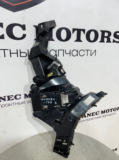 LR114958 Кронштейн заднего бампера Land Rover Range Rover Evoque L551 2020 , K8D217B930AB, K8D217B930A