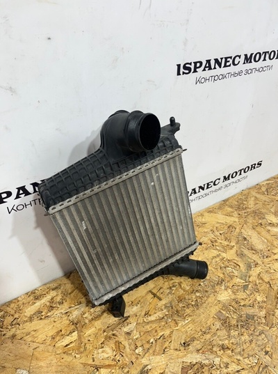 4m0145804br Интеркулер Audi Q7 4M 2020