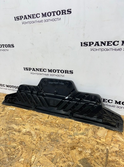 4m0807329 Кронштейн заднего бампера Audi Q7 4M 2020