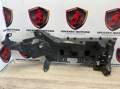 HY3217A882AD Кронштейн крепления бампера заднего Land Rover Discovery 5 L462 2017 HY32-17A882-AD
