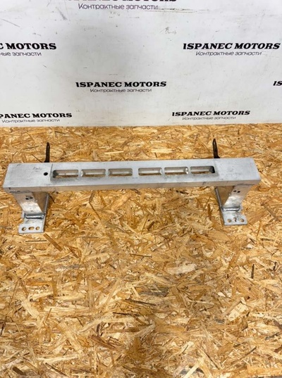 M8E210005A Усилитель бампера переднего Land Rover Range Rover L460 2023 , LR170318