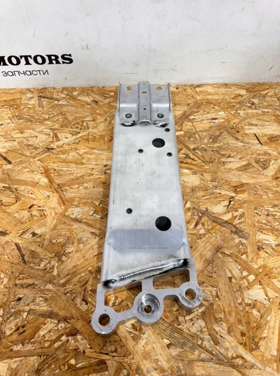 M8e2021B43AE Кронштейн КПП Land Rover Range Rover L460 2023 , LR151968