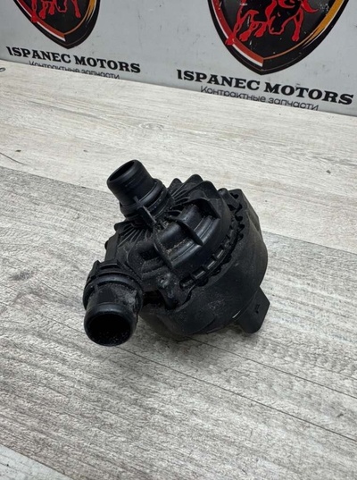 M8E28501DB Насос антифриза дополнительный Land Rover Range Rover L460 2023 M8E2-8501-DB, LR146321