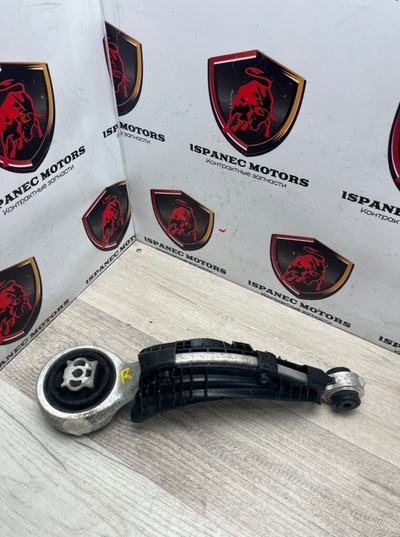M8A23C256BB Рычаг передний Jaguar F-Pace X761 2021 , T4A39556, LR141981