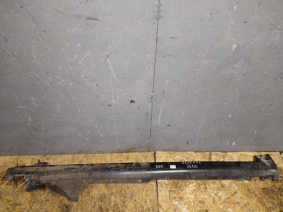 4B0853580 Накладка на порог AUDI A6 C5+ 2002