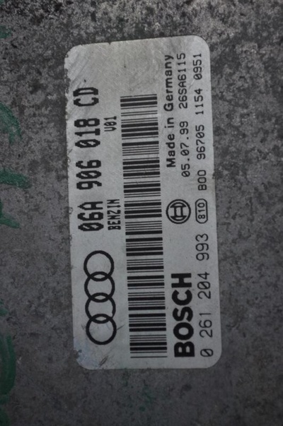 06A906018CD Блок управления двигателем AUDI A3 1999 0 261 204 993
