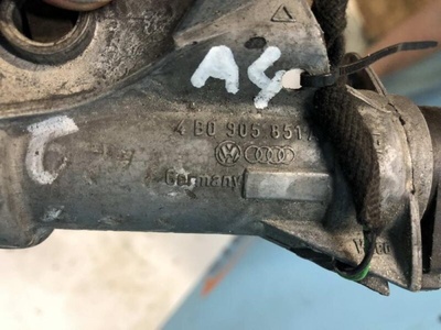 4B0905851A Замок зажигания AUDI A4 B5 1997