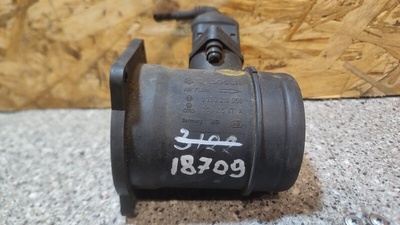0280218058 Расходомер воздуха AUDI A4 B6 2002