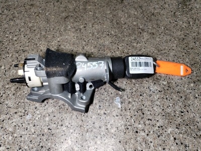 4D0905851A Замок зажигания AUDI A8 D2 1999