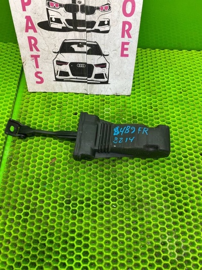 8W0837267 Ограничитель двери Audi S4, A4 (B9), 8W2, 8W5, 8WH Audi S4 B9 (2016—2019) 8W2 2017