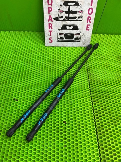 GX7316C826AB Амортизатор капота на Jaguar XE (X760), 204DTD Jaguar XE I (2015—2019) X760 2017 GX73-16C826-AB