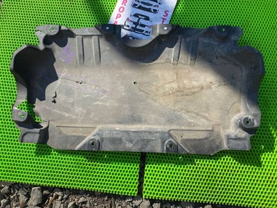A2055240230 Защита двигателя C-Class, A205, C205, S205, W205 Mercedes-Benz C-класс W205/S205/C205/A205 (2014—2018) S205 2015