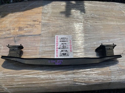 A2056100414 Усилитель заднего бампера на C-Class, S205, W205 Mercedes-Benz C-класс W205/S205/C205/A205 (2014—2018) S205 2015