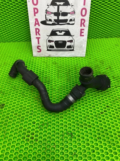 8W0122073B Патрубок системы охлаждения Audi A4 (B9), 8W2, 8W5 Audi A4 B9 (2015—2020) 8W5 2017